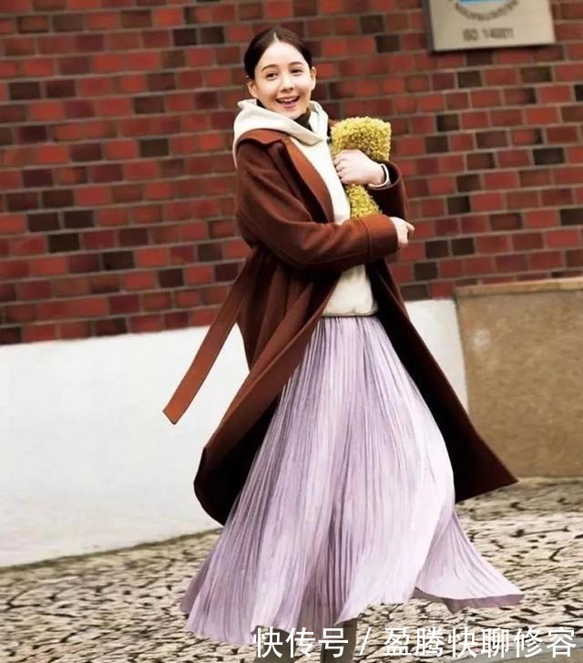 互搭|大衣+裙子=冬天最优雅的女神装