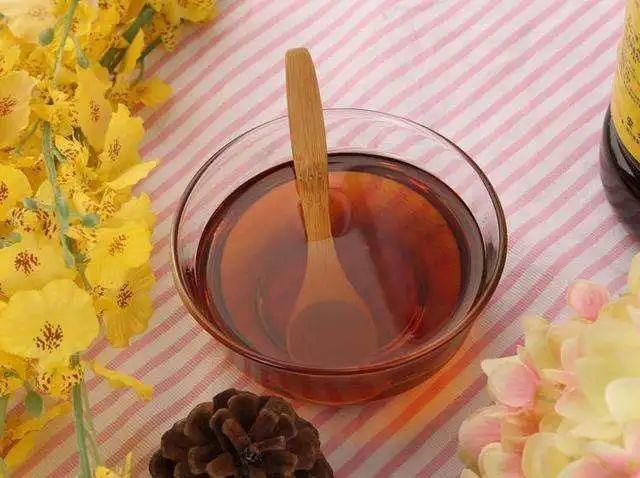 菜籽油|玉米油、菜籽油、花生油区别竟然这么大,千万别再用错了