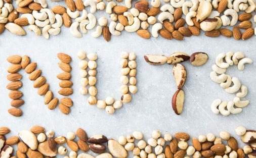 零食|高血压患者能吃零食吗医生给出2个建议,高血压也能安心吃零食