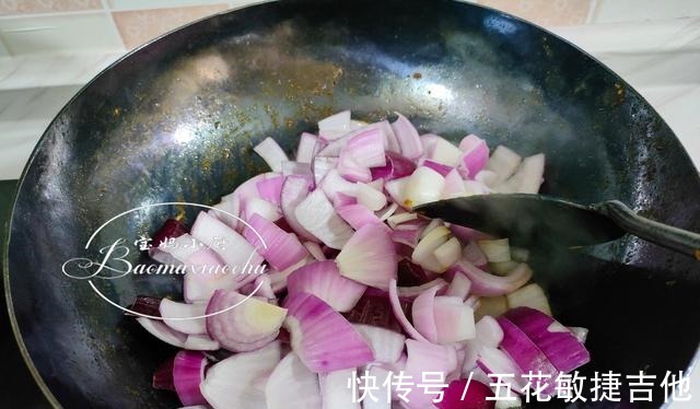 鸡肉片|这菜一次得炒两盘,减肥和长身体都需要,食材简单营养多,可香了!