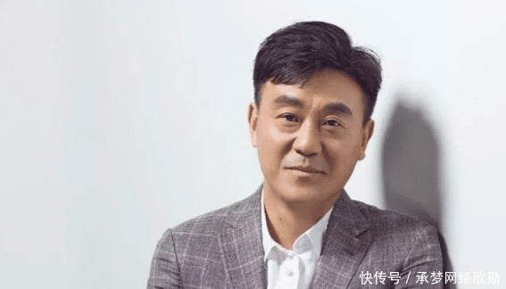 何冰
