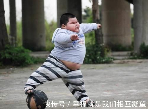 陪嫁|90后小伙娶325斤“膘妻”，网友刚要同情，看到陪嫁不淡定了