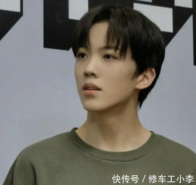 《创造营4》日本神颜选手不笑时是花美男，笑时被骂“照骗”