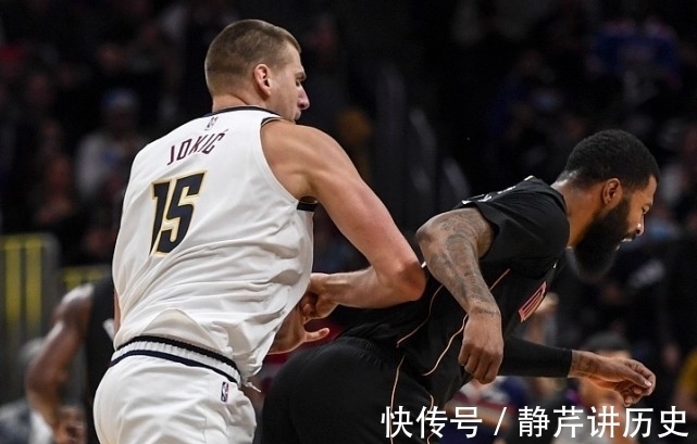 莫里斯|冲突后续!巴特勒带队友堵门,约基奇哥哥做出回应,小莫怕了?