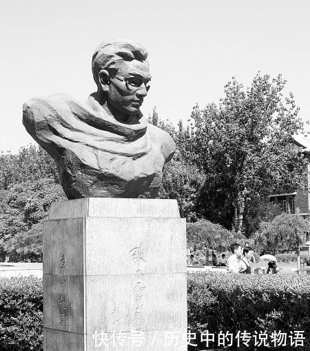 牺牲|此人是我党史上唯一牺牲在战斗第一线的政治局常委，高个帅气博学