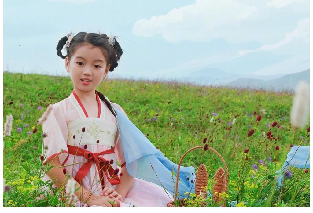 森碟|《爸爸去哪兒》的萌娃長大了？阿拉蕾成“老戲骨”，天天、森碟經(jīng)常快樂相聚