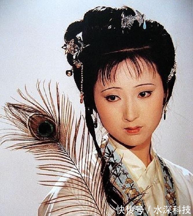 贾宝玉$林黛玉为何永远不可能嫁给宝玉?进贾府时说了个谎,注定了一切