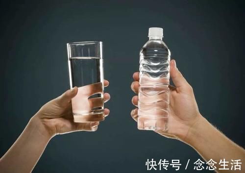 诱发|血液稠不稠,主要看4点,牢记“3要3不要”,血管畅通人长寿