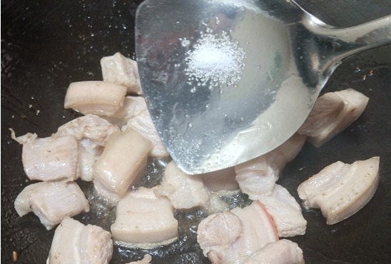 爱吃红烧肉的你,不要错过,一口一块,两斤根本不够吃