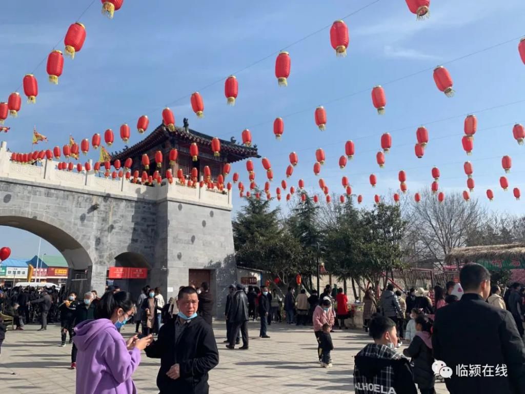漯河人免费入园!这个景区春节人山人海,好热闹...
