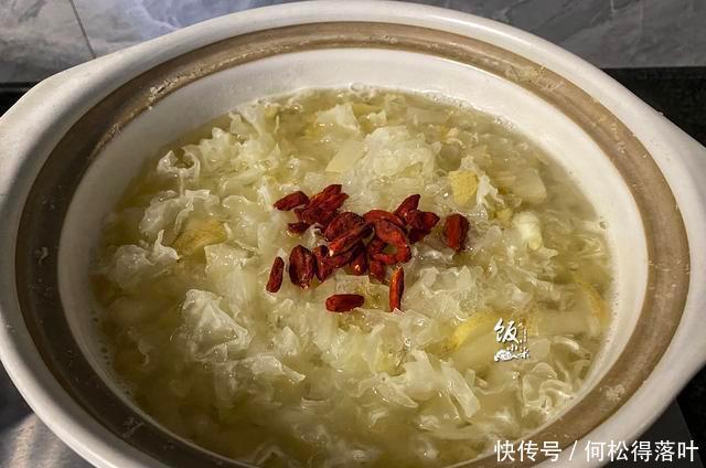 分钟|黏稠如燕窝的银耳汤是怎么熬的牢记3个技巧,30分钟熬出胶质