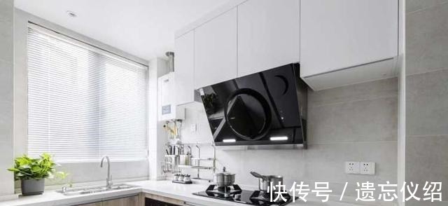 住宅|台式简约的四室住宅,巧用黑白灰三色,让生活节奏慢下来!