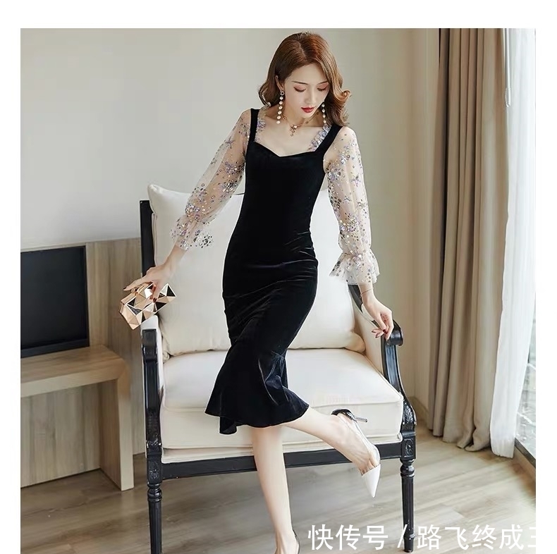 黑丝绒：性感与妩媚缺一不可，展现出女性迷人的锁骨