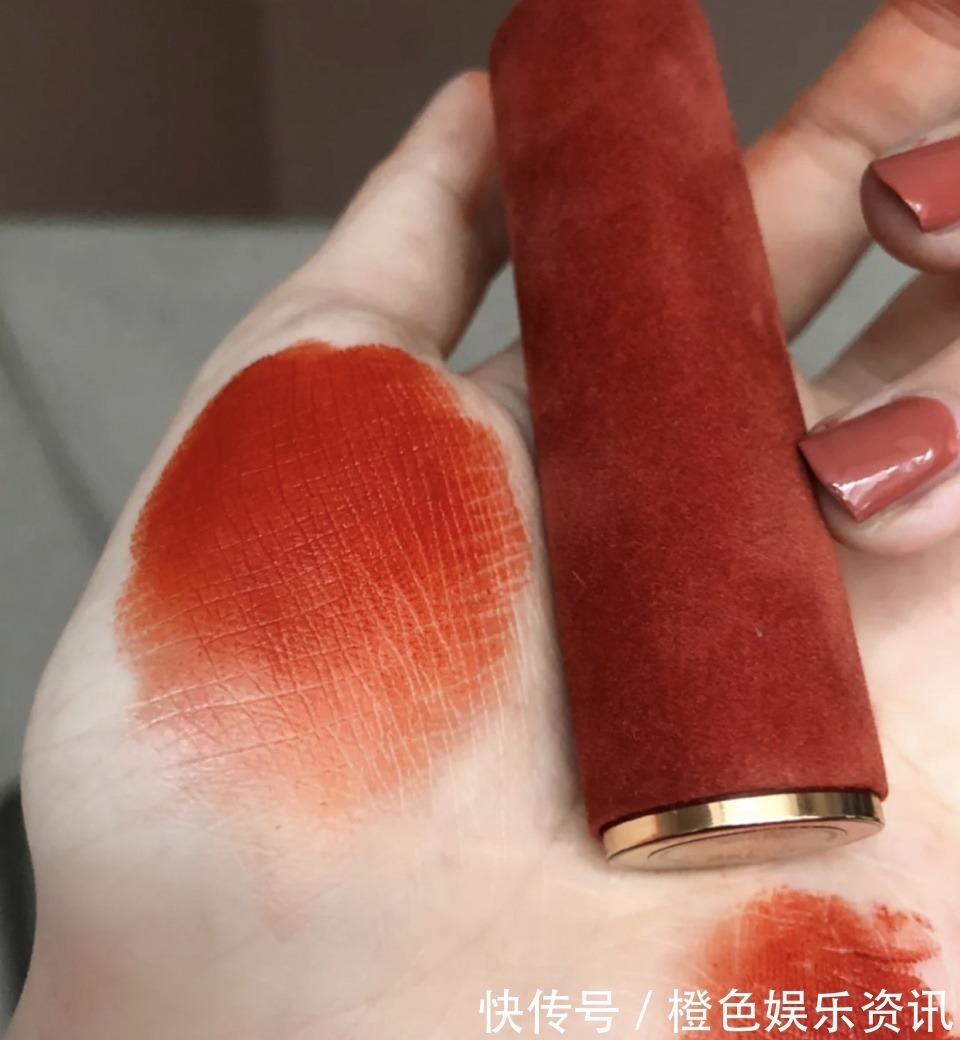 嘴巴 2021显白口红推荐黄皮一定要知道的四支温柔口红色,盲选不会错!