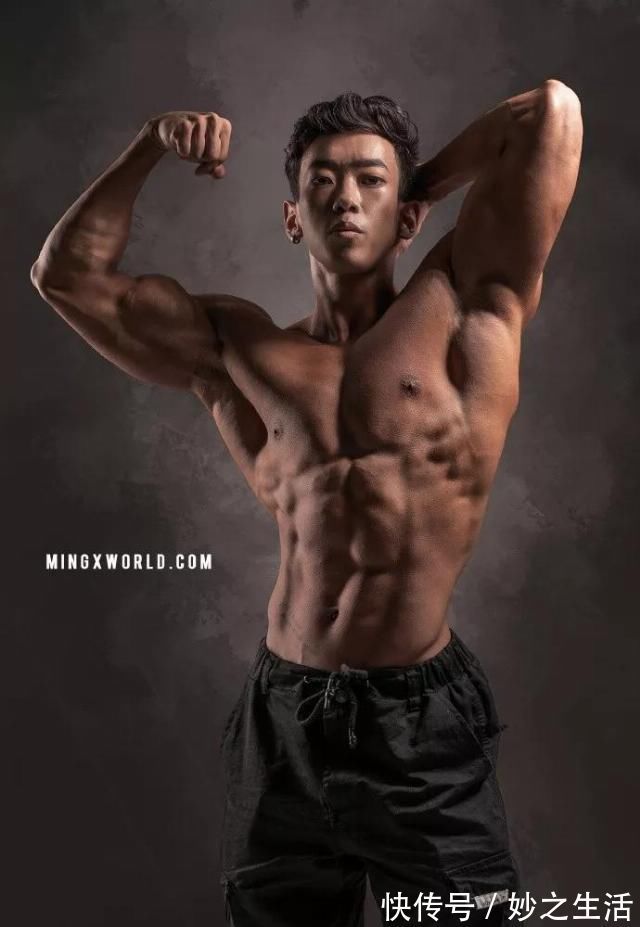 王浩洋|掉肌肉小毛睿变身龙战队成员,这个小伙够强