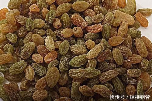 灰尘|葡萄干直接吃有多脏用用这个小妙招,灰尘虫卵都跑掉