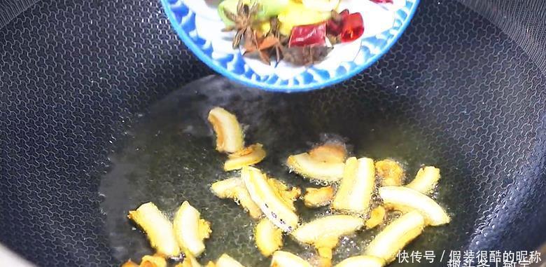 河南蒸面条好吃有窍门，详细步骤教给你，好看又好吃，太香了