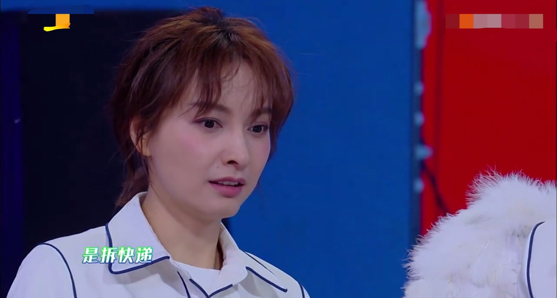 吴昕带病录《快本》，何炅心疼摸头杀，一旁谢娜的表情