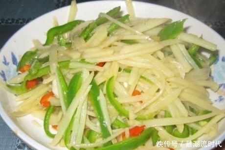 土豆和此物一起炒，小肚子平了，皱纹淡了，皮肤细腻有光泽！