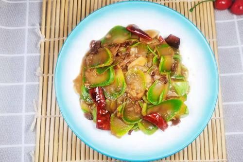 忍不住又做了这道菜，一周吃一次，不放肉也好吃，大人孩子身体棒