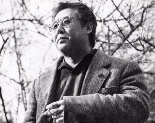 周昌义@周昌义退《平凡的世界》后又退《白鹿原》:我读不下去就坚决不读