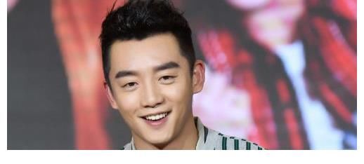 節(jié)目中屢次被孤立，淪為跑男邊緣人物的鄭愷，為何不舍得退出？