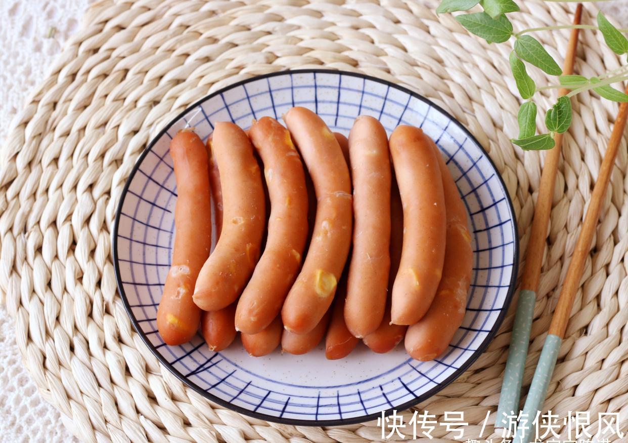自制香肠并不难,只需1种调味料,一次就成功,孩子超爱吃