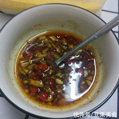 我这样做三色蒸蛋，家人都爱吃