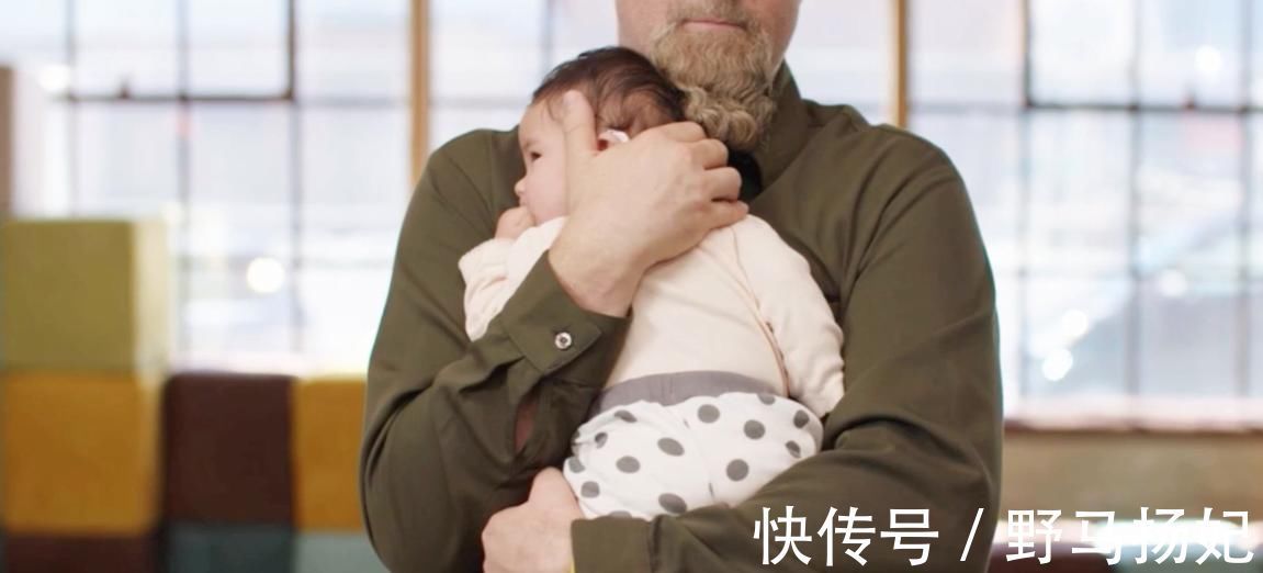 物业|宝宝看到“某个人”时为什么会大哭?并不是迷信,父母要心中有数