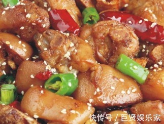 口感滑嫩，味道香浓贼美味，比饭店做的都好吃，滋补养身老少喜欢