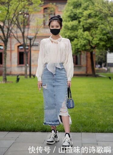 最近流行一种新穿法叫“上短下长”，显瘦又时髦，谁穿谁好看