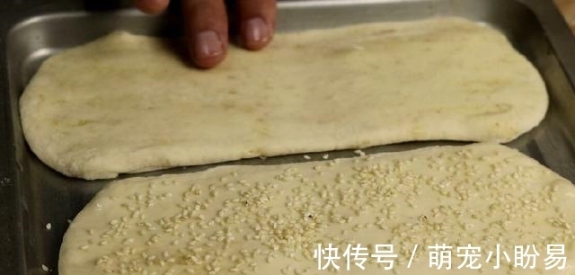 想吃烧饼不用排队买，教你在家做，咬一口直掉渣，做法简单又好吃