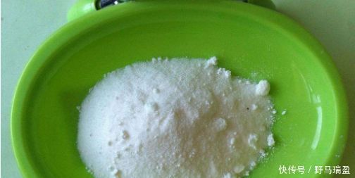 家里放过期的药片别随便扔3种药片用来养花很合适，可以尝试下