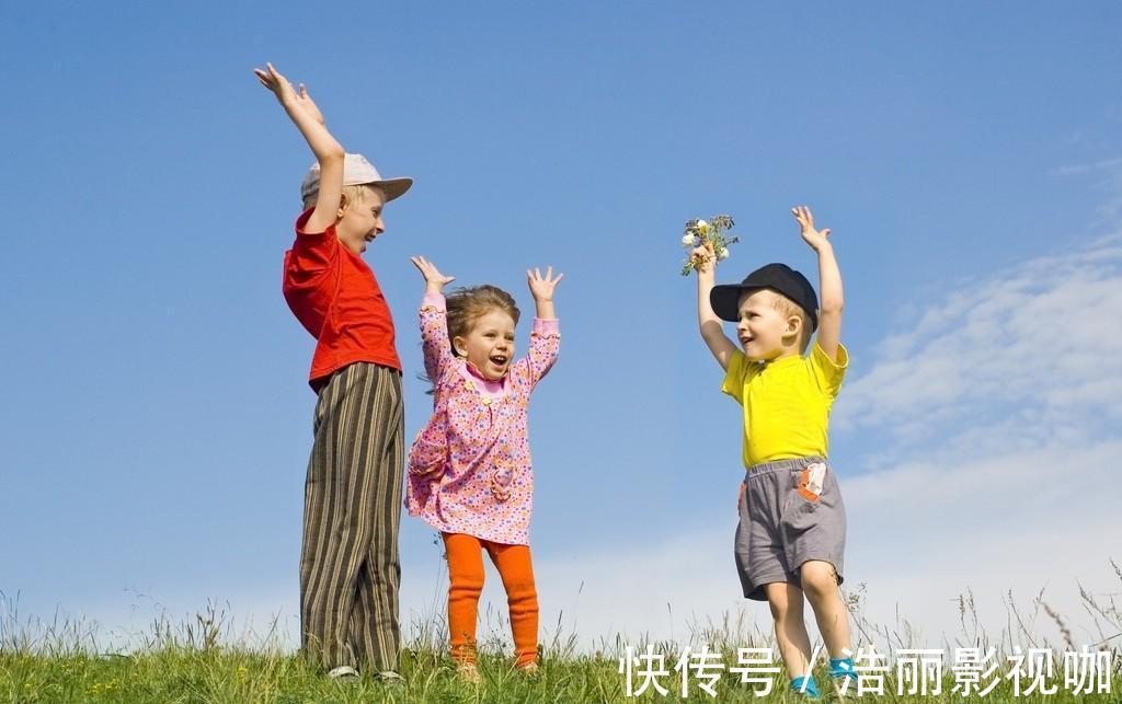 补习班|疯狂上培训班还是自由玩耍父母不同的态度,决定孩子不同的人生