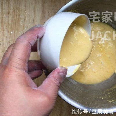 鸡蛋|柠檬夹心磅蛋糕，入口层次丰富，甜而不腻，口齿留香，滋味无穷