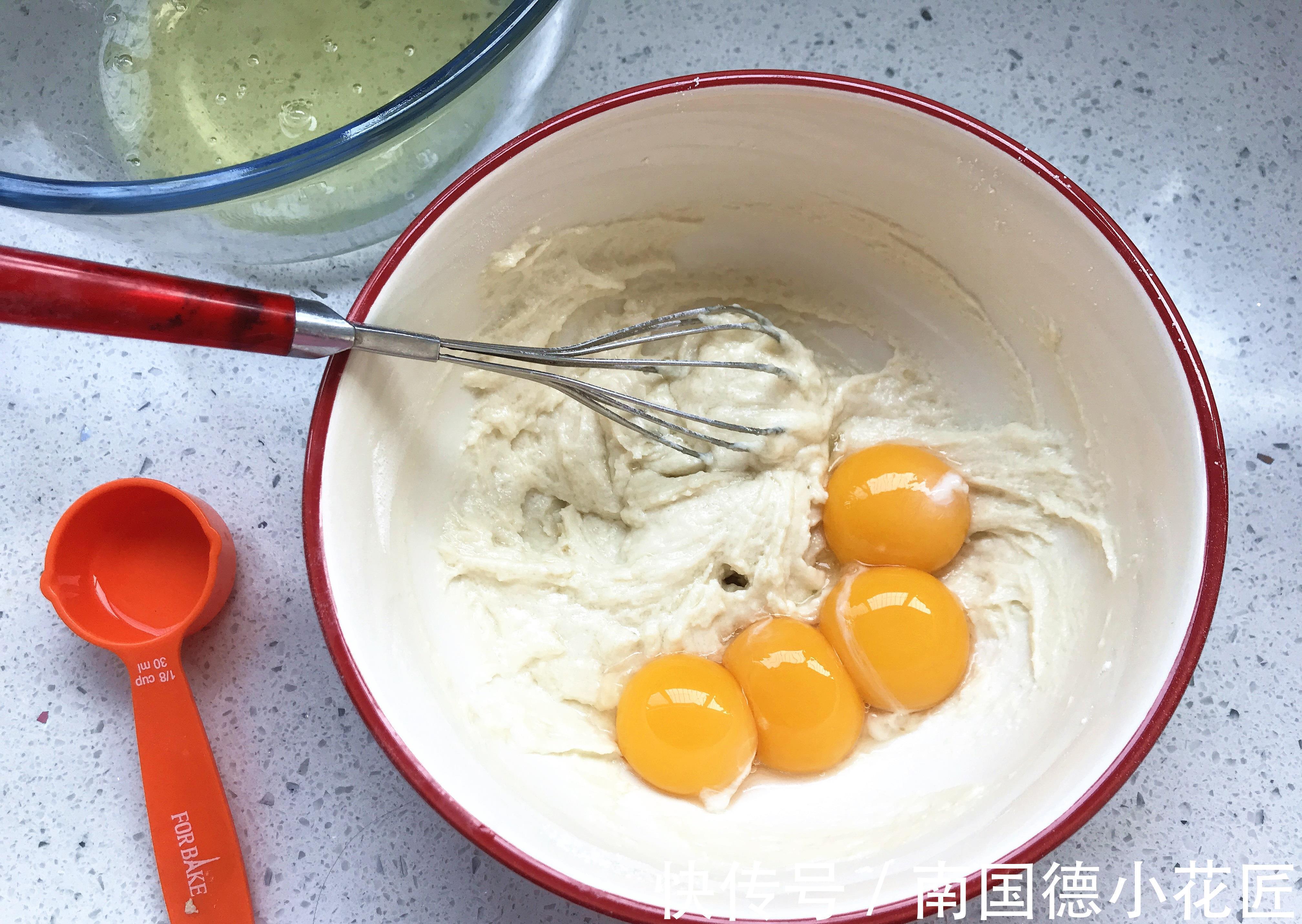 28块钱买了一斤肉松小贝,花了8块钱自己做了2斤,真简单