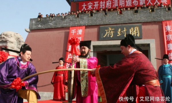 “一代做官九代绝,一家发财九家贫”,啥意思?值得深思!