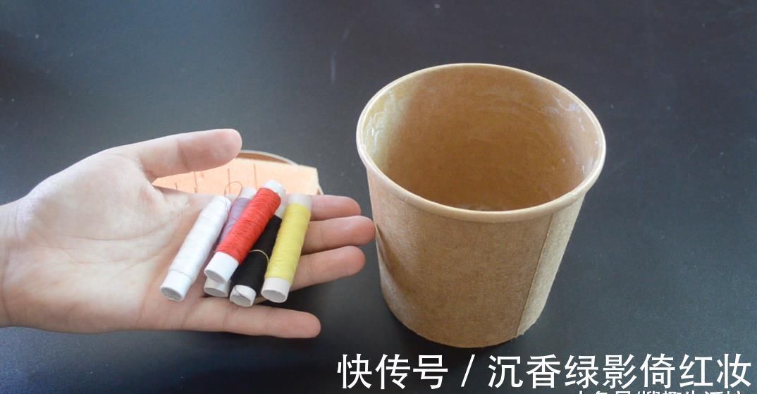 这种圆形打包盒别扔了, 简单改造一下就有大作用, 看完赶紧去试试
