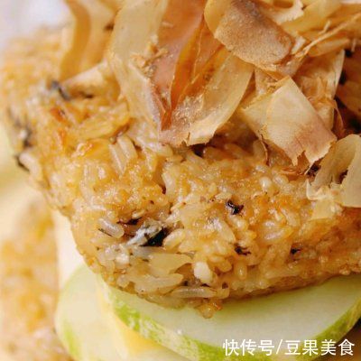 黄瓜|超扎实超满足的黄瓜牛肉饼芝士米汉堡