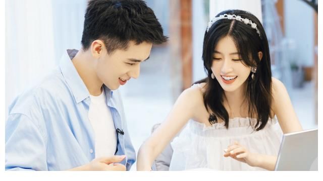 許魏洲|《戀戀劇中人》認(rèn)真你就輸了，小鬼弄哭吳宣儀，吐槽背后都是套路