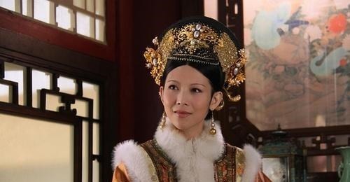 古代皇后妃子对自己的称谓,本宫哀家臣妾分别是什么