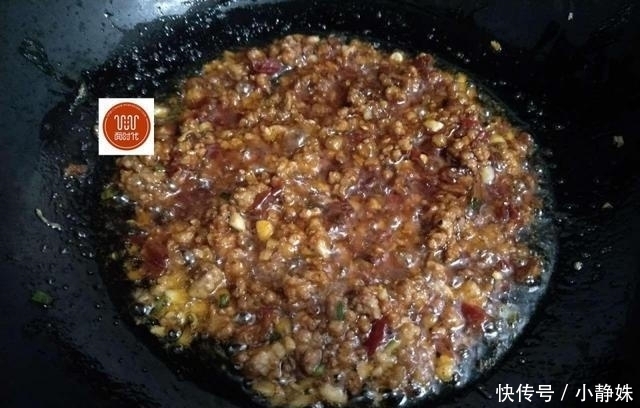 夏天茄子最好吃,5分钟学会3种做法,做法非常简单、吃一次忘不了