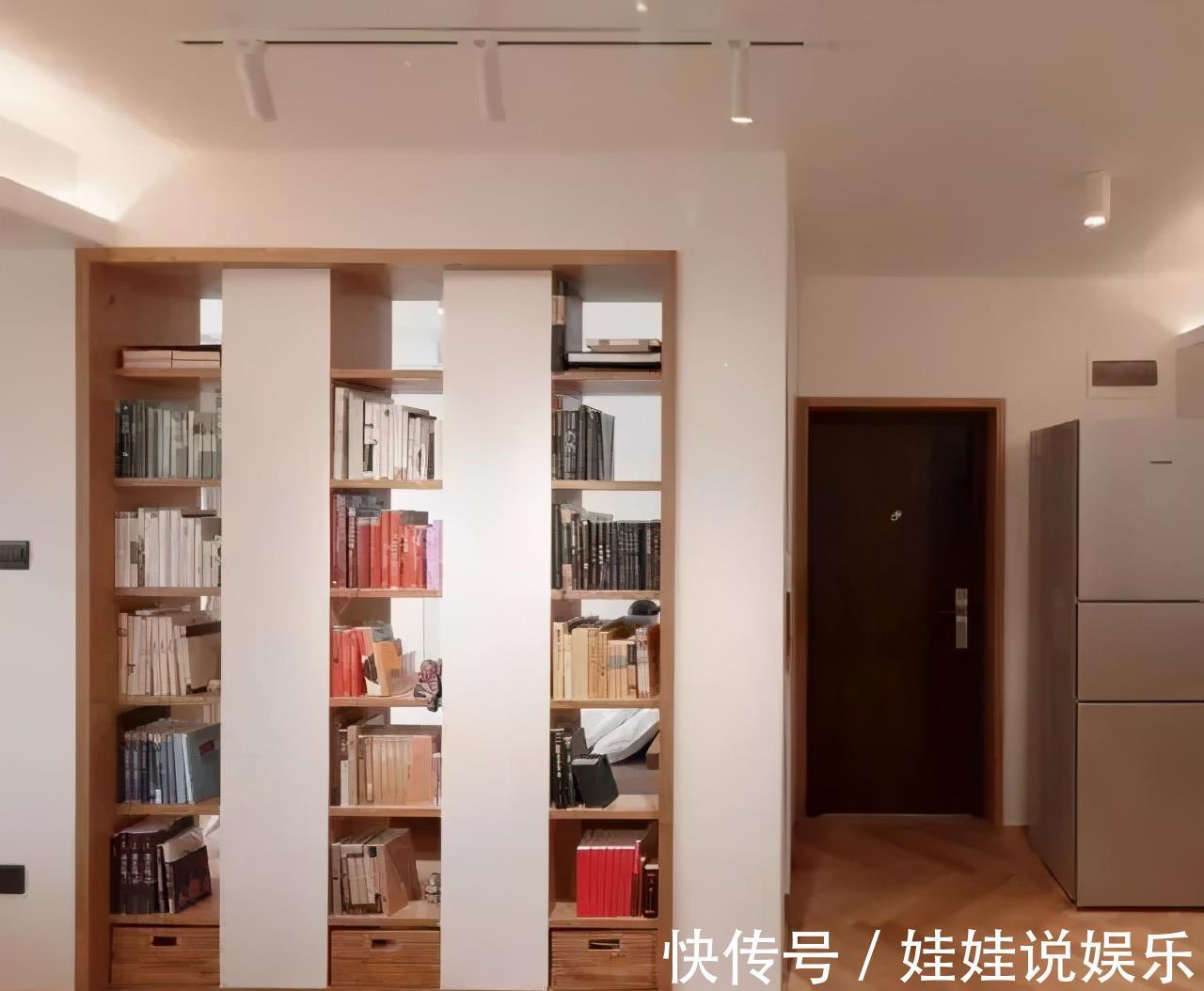 电视墙|50㎡原木风一居，电视墙改书墙，阳光餐厅兼书房，收纳颜值太棒了