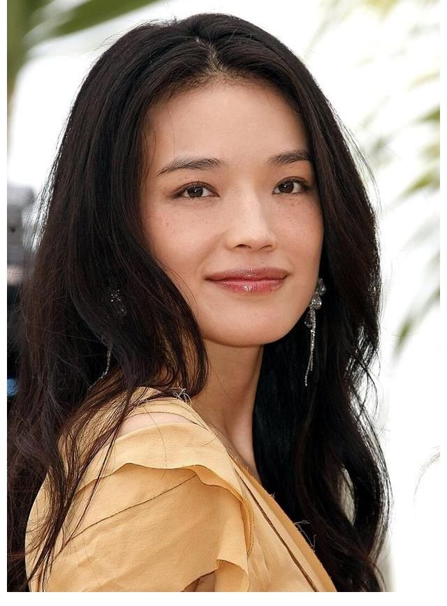 舒淇凭什么和刘震云、陈凯歌平起平坐