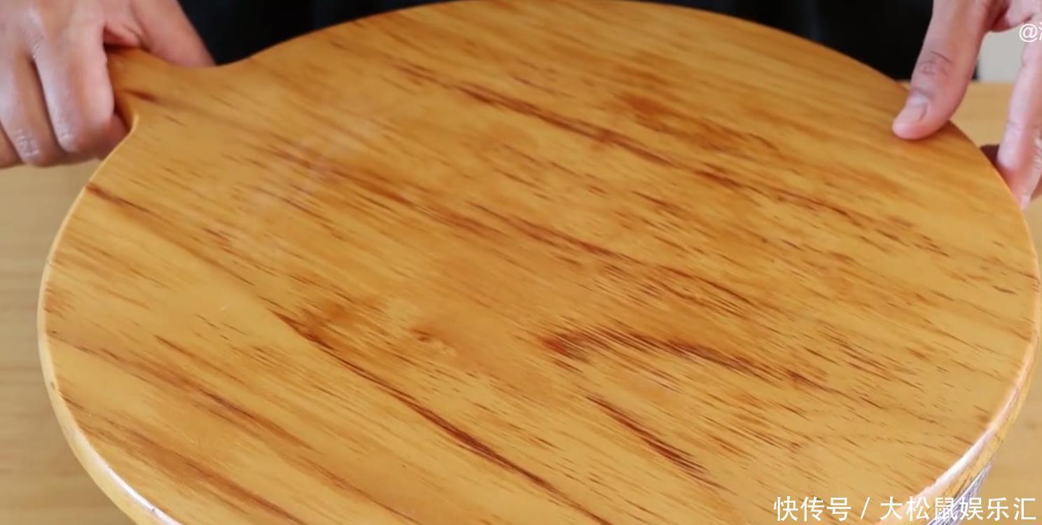 学会这个和面配方：做出家常饼，口袋饼，春饼，个个柔软好吃