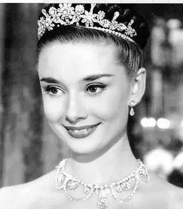 珍珠 唯一可以从20岁戴到80岁的珠宝,每个女人都应该拥有一件