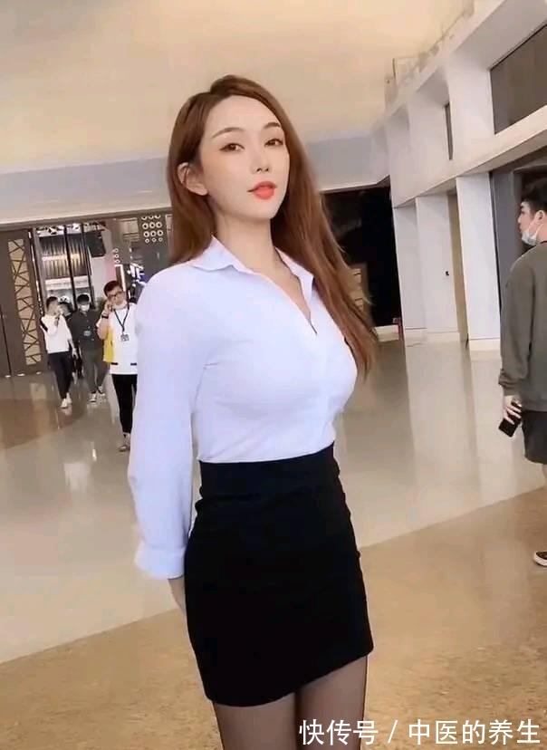 穿搭 用心把时尚个性的单品搭配好,你就会成为街上最亮的风景线!