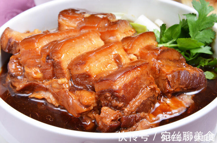 高血脂|经常吃肥肉的人,到底会更长寿还是更短命?听一听专家怎么说