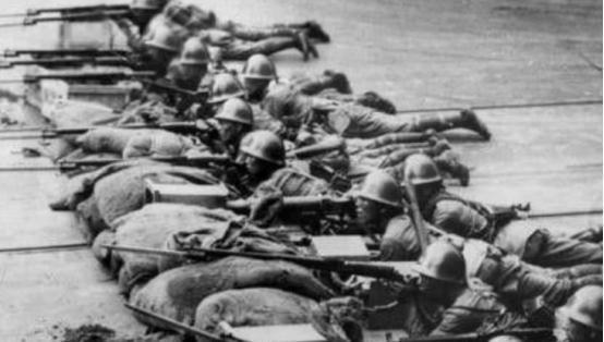 为啥|中国与苏联为啥会从曾经的好友,最终走向对立面