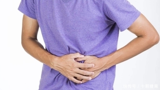 胃炎|黄芪是个“宝”?男人坚持多喝黄芪水,3个“便宜”可能让你捡到